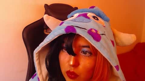 Snapshot of gakomenoshida chatting on 17, 11, 2025 Kate 3 online show from 17, 11, 2025