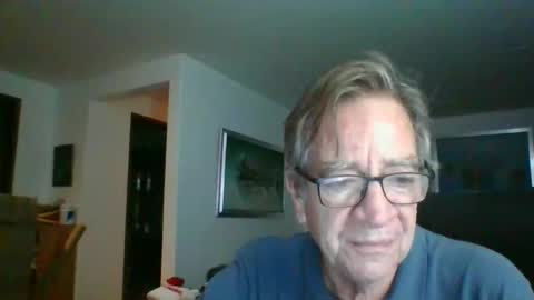 Snapshot of galloboy5 chatting on 16, 12, 2025 galloboy5 online show from 16, 12, 2025