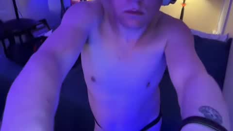 gallowsjackirl online show from 17, 12, 2024