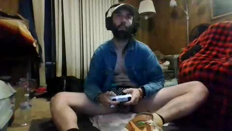 Snapshot of gamerfiend420 chatting on 17, 11, 2025 gamerfiend420 online show from 17, 11, 2025