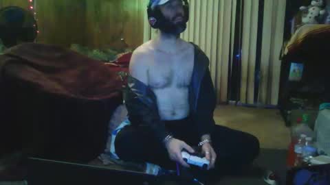 Snapshot of gamerfiend420 chatting on 22, 12, 2025 gamerfiend420 online show from 22, 12, 2025