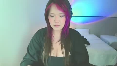 Alex  brb in 2 hours online show from 10, 8, 2026