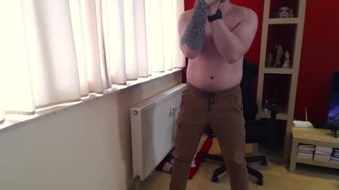 GangstaLover online show from 25, 1, 2025