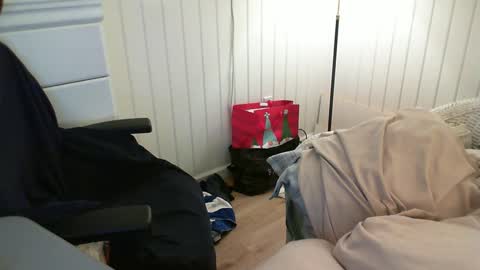 Snapshot of gaotter chatting on 2, 1, 2025 GAotter online show from 2, 1, 2025