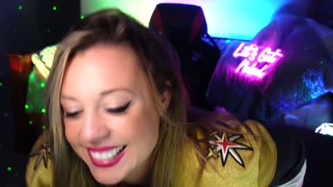 Snapshot of garagesex22 chatting on 8, 1, 2025 Jenna - be back MONDAY night. online show from 8, 1, 2025