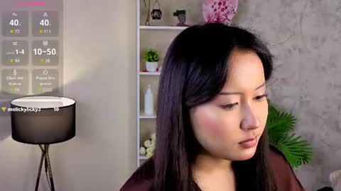 Snapshot of garden_flower chatting on 13, 6, 2026 Violla online show from 13, 6, 2026