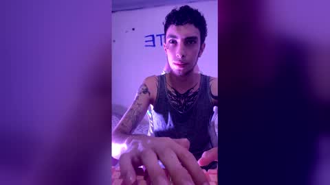 Elio  b online show from 11, 5, 2026