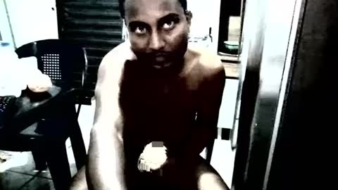 garoto_262 online show from 12, 4, 2026