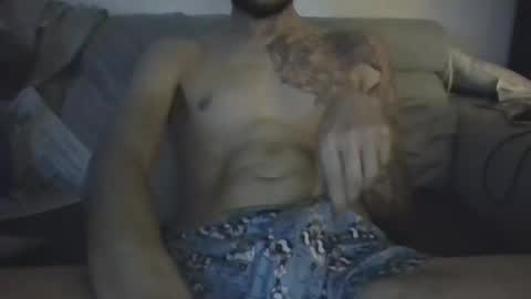 Snapshot of garyreal1990 chatting on 30, 12, 2024 garyreal1990 online show from 30, 12, 2024