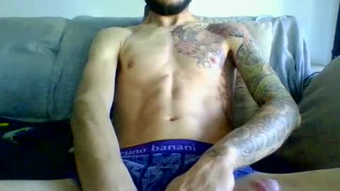 garyreal1990 online show from 2, 4, 2026