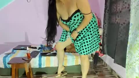 Snapshot of gaticahot001 chatting on 19, 1, 2025 Diana online show from 19, 1, 2025