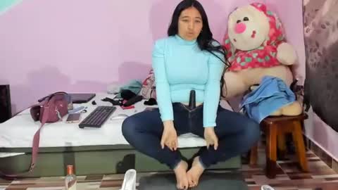 Snapshot of gaticahot001 chatting on 28, 2, 2025 Diana online show from 28, 2, 2025