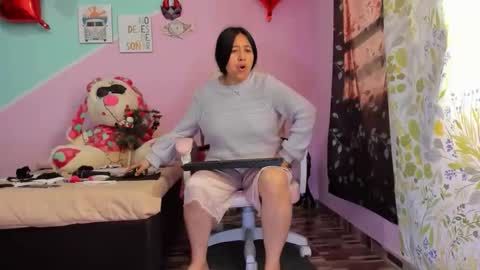 Snapshot of gaticahot001 chatting on 2, 12, 2025 Diana online show from 2, 12, 2025