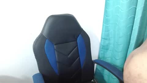 Snapshot of gatika_sexy chatting on 5, 1, 2025 katia online show from 5, 1, 2025
