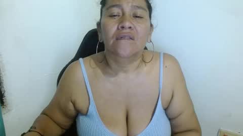 Snapshot of gatika_sexy chatting on 2, 2, 2025 katia online show from 2, 2, 2025