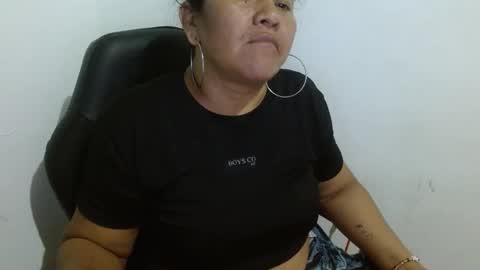 Snapshot of gatika_sexy chatting on 4, 2, 2025 katia online show from 4, 2, 2025