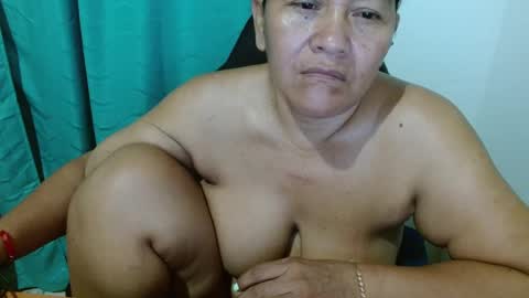 Snapshot of gatika_sexy chatting on 5, 3, 2025 katia online show from 5, 3, 2025