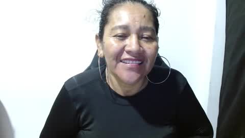 Snapshot of gatika_sexy chatting on 10, 10, 2025 katia online show from 10, 10, 2025