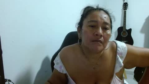 Snapshot of gatika_sexy chatting on 9, 6, 2026 katia online show from 9, 6, 2026
