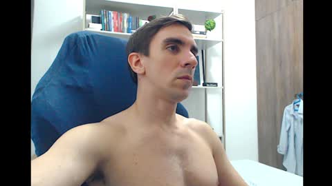 Snapshot of gatosarado23 chatting on 8, 1, 2025 gatosarado23 online show from 8, 1, 2025