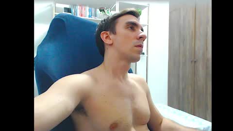 Snapshot of gatosarado23 chatting on 5, 10, 2025 gatosarado23 online show from 5, 10, 2025