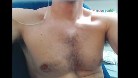 Snapshot of gatosarado23 chatting on 8, 5, 2026 gatosarado23 online show from 8, 5, 2026