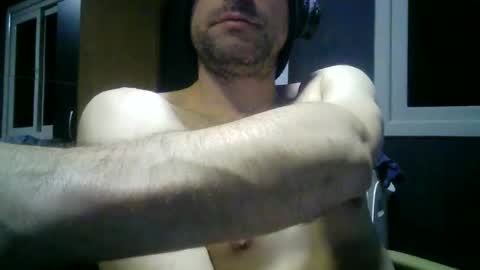 Snapshot of gauchors21 chatting on 18, 10, 2025 gauchors21 online show from 18, 10, 2025