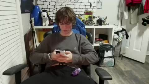 Snapshot of gavatr0n chatting on 15, 6, 2026 gavatr0n online show from 15, 6, 2026