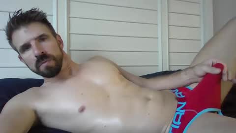 Snapshot of gavintaylor chatting on 5, 10, 2025 gavintaylor online show from 5, 10, 2025