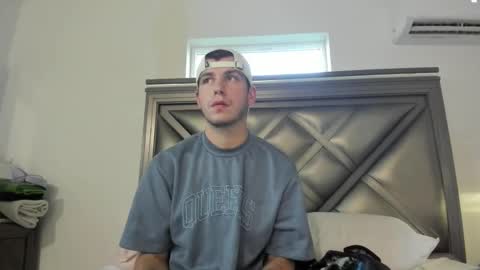 Snapshot of gayndepressed chatting on 16, 11, 2025 Trace online show from 16, 11, 2025