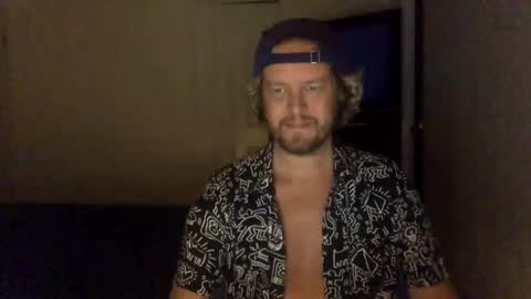 gcsurfer81 online show from 10, 3, 2025