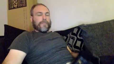 Snapshot of geddes4 chatting on 27, 5, 2026 SIR online show from 27, 5, 2026