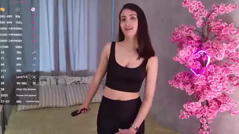 Snapshot of gembrunette chatting on 16, 6, 2026 Lia online show from 16, 6, 2026