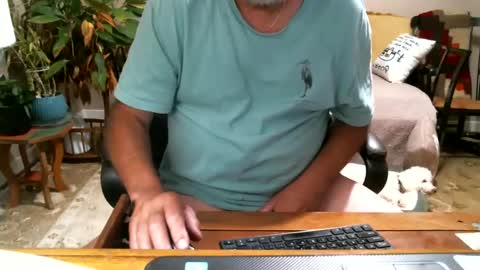 Snapshot of geminiguy1954 chatting on 19, 9, 2025 geminiguy1954 online show from 19, 9, 2025