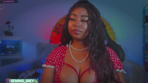 Snapshot of geminis_grey chatting on 17, 10, 2025 Geminis online show from 17, 10, 2025