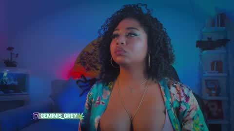 Snapshot of geminis_grey chatting on 18, 10, 2025 Geminis online show from 18, 10, 2025