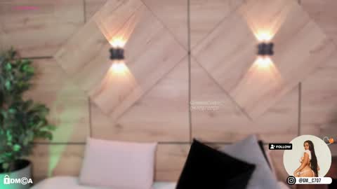    online show from 8, 2, 2025