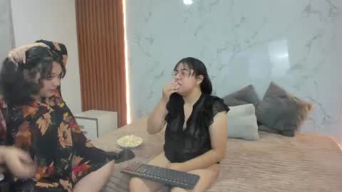 genesis_y_moon online show from 27, 6, 2026