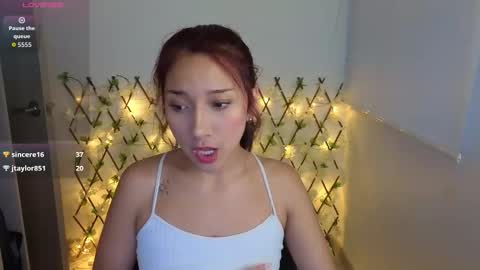 Snapshot of genet_ chatting on 14, 12, 2025 genet_ online show from 14, 12, 2025