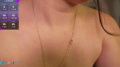 Snapshot of genevieeve chatting on 29, 6, 2026 Genn online show from 29, 6, 2026