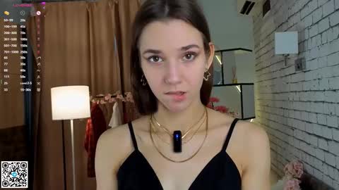 Snapshot of geniafrend chatting on 7, 10, 2025 Amely online show from 7, 10, 2025