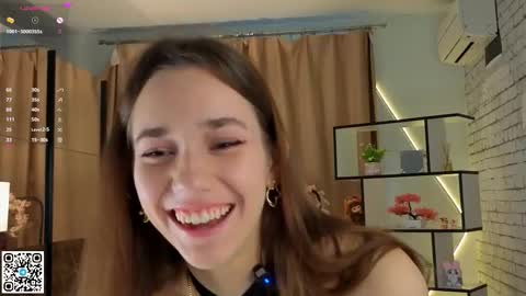 Snapshot of geniafrend chatting on 18, 10, 2025 Amely online show from 18, 10, 2025