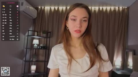 Snapshot of geniafrend chatting on 5, 11, 2025 Amely online show from 5, 11, 2025