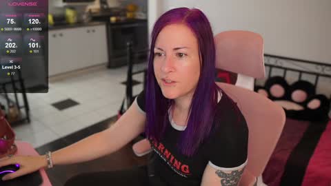 Snapshot of gennyrock chatting on 20, 12, 2024 Genny Rock and online show from 20, 12, 2024