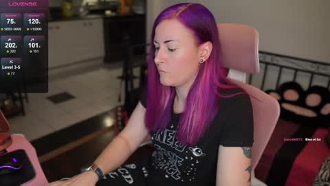 Snapshot of gennyrock chatting on 23, 1, 2025 Genny Rock and online show from 23, 1, 2025