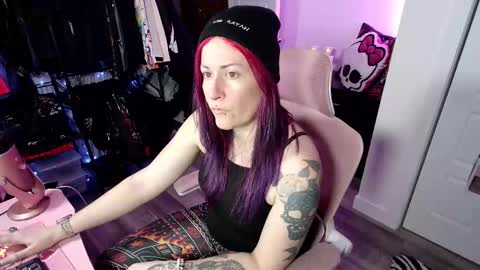 Genny Rock   and  online show from 16, 11, 2025