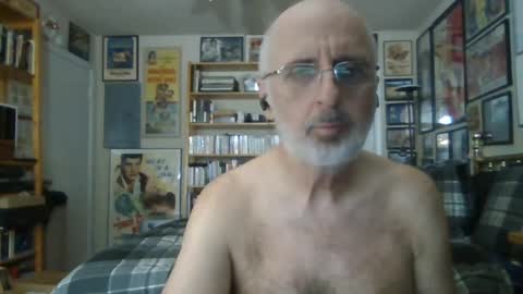 Snapshot of gentcallr chatting on 18, 7, 2026 Steve online show from 18, 7, 2026
