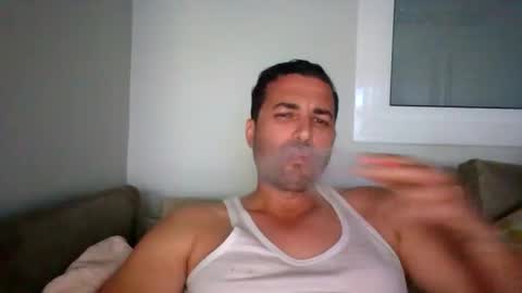 Snapshot of genteldevil chatting on 27, 11, 2025 genteldevil online show from 27, 11, 2025