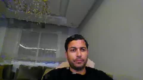 Snapshot of genteldevil chatting on 14, 12, 2025 genteldevil online show from 14, 12, 2025