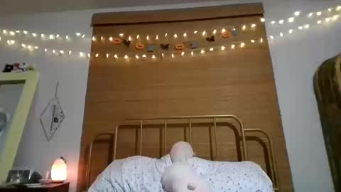 Snapshot of genzfucktoy chatting on 18, 10, 2025 genzfucktoy online show from 18, 10, 2025